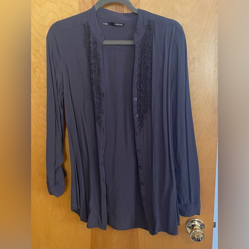 Maurice’s | Medium | Dark Grey Button Down Shirt